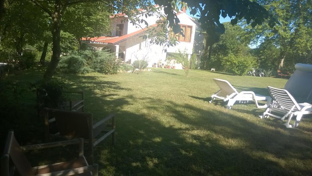Apartment Benky Pićan Rum bild